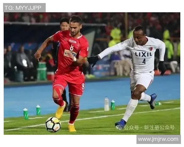 横滨与福冈的较量谁能笑到最后分析两队实力与近期状态